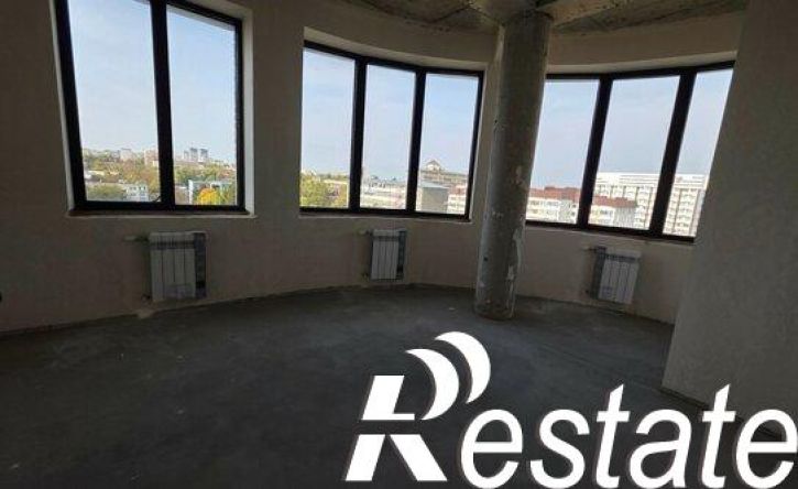 3-комн квартира улица Артёма, 18Б,  д. 18Б