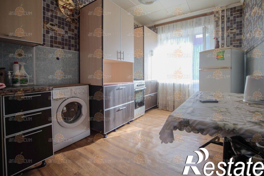 Сдать квартиру за 18 000 рублей на 45 Параллель, 14