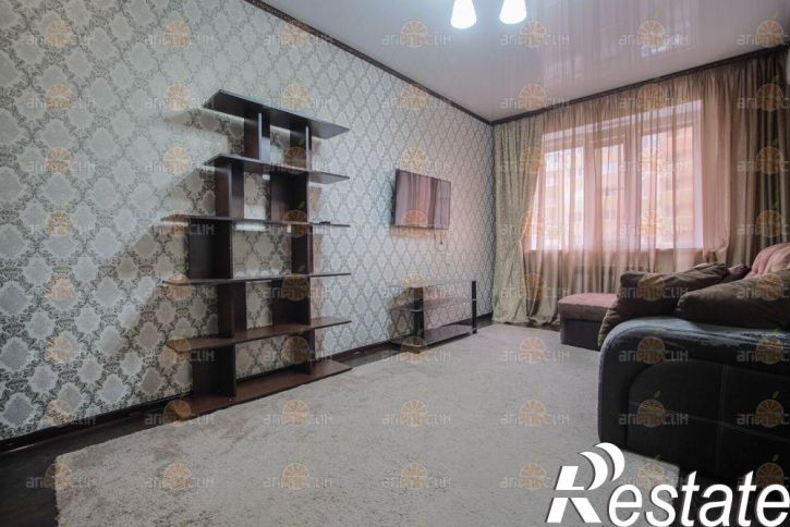 1-комн квартира Рогожникова, 5