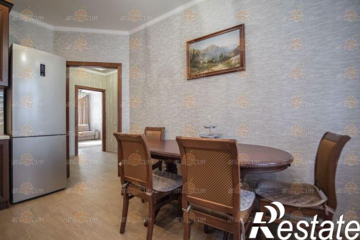 2-комн квартира Пирогова, 5а/3