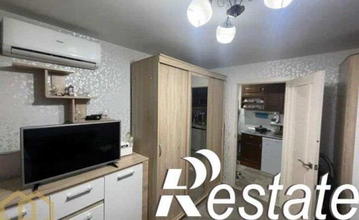 2-комн квартира проспект Юности, 5,  д. 5