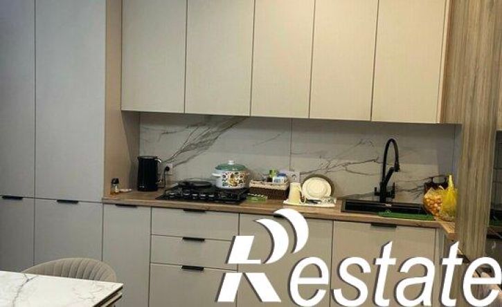 2-комн квартира Российский проспект, 15 к1,  д. 15 к1