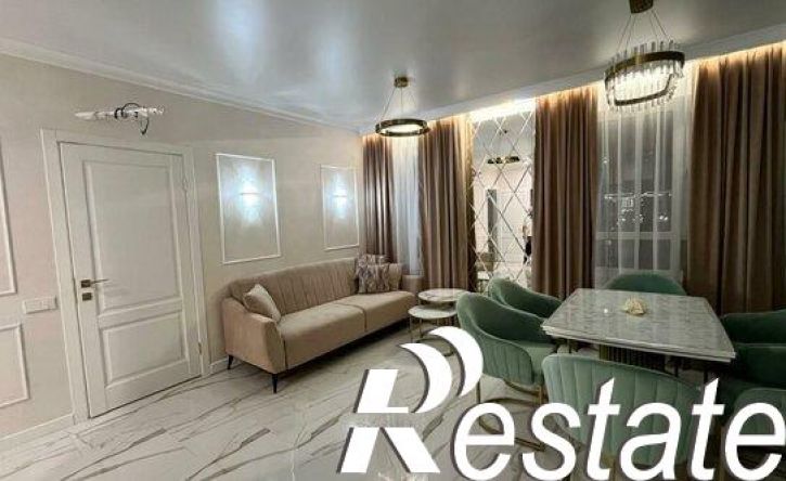 2-комн квартира улица 45-я Параллель, 83,  д. 83
