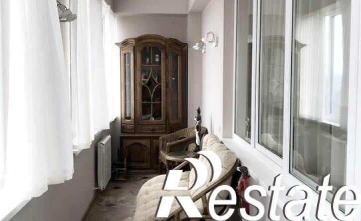 4-комн квартира Зелёный переулок, 8,  д. 8